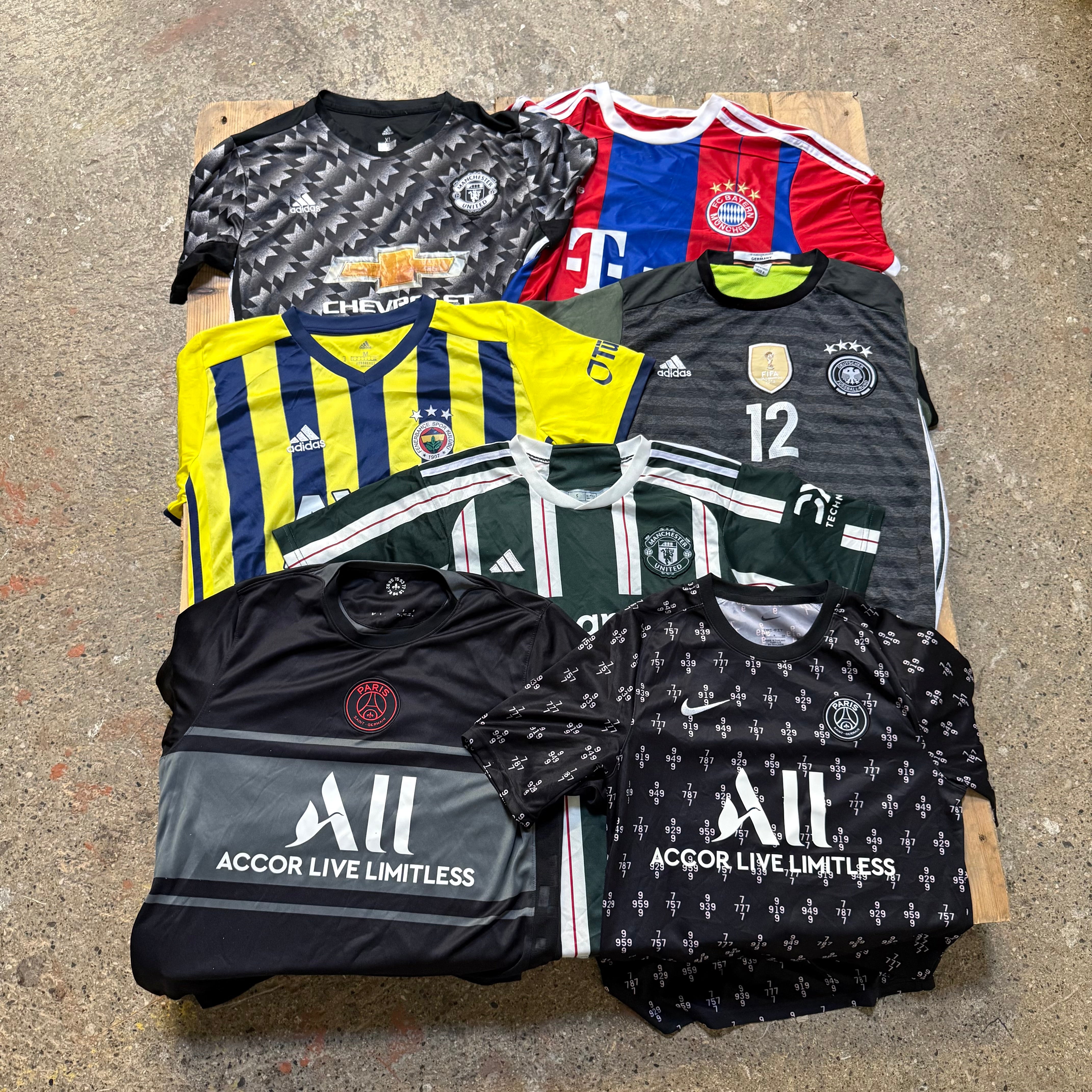 BOX - Maillots de Football